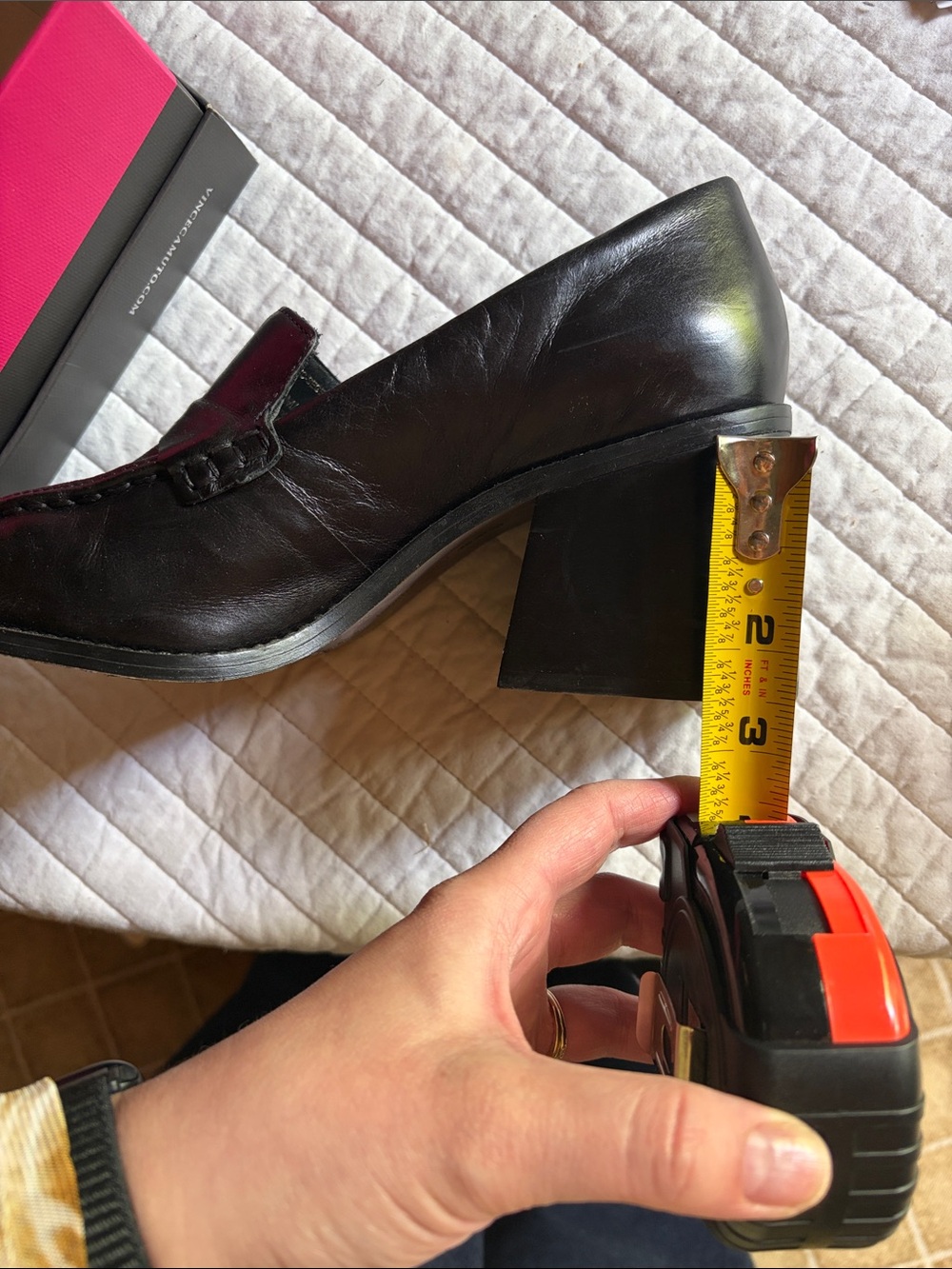 Vince Camuto Black Women's Loafers - Picture 5 of 5